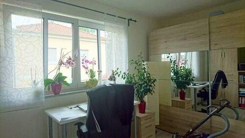 Kinder-/Gäste-/Arbeitszimmer - 