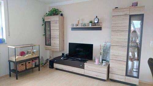 gut möblierbar - 3 Zimmer Etagenwohnung in Maxhütte-Haidhof / Winkerling