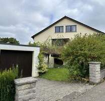 Charmante DHH in Hanglage - helle, großzügige Räume & Einliegerwohnung - Remshalden Geradstetten