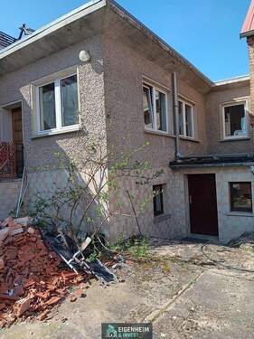 Zugang Haus und Keller - 