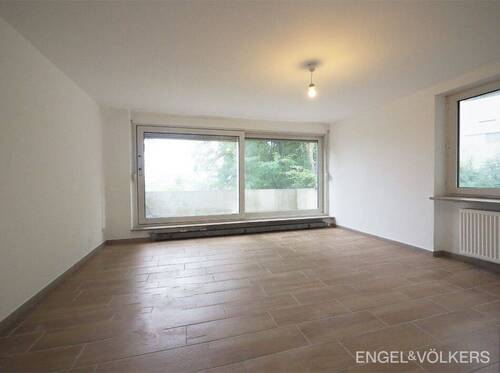 Bild 3 - 1 Zimmer Etagenwohnung in Saarbrücken