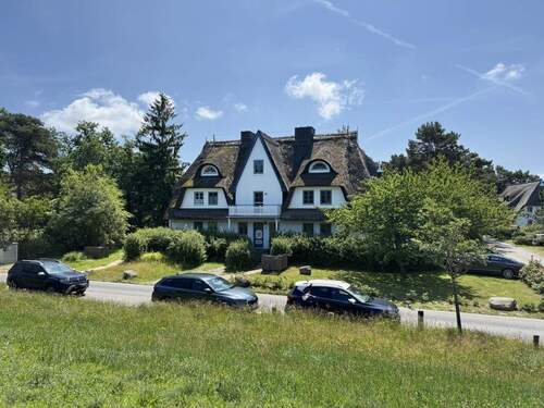 Hausansicht vom Deich - 4 Zimmer Reihenendhaus zum Kaufen in Zingst