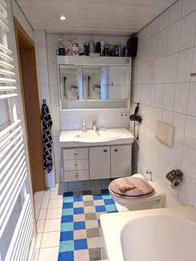 Bad EG - Einfamilienhaus mit 183,00 m&sup2; in Esslingen am Neckar (Oberesslingen) zum Kaufen