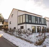 Luxuriöses Wohnen neu definiert – exklusives Anwesen für Familien mit höchsten Ansprüchen - Mengkofen Puchhausen