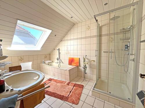 Badezimmer OG - 