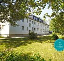 !! Wohnen am Küchwald !! Gemütliche 2 Raum DG-Whg. mit Tageslichtbad im Grünen - Chemnitz Borna-Heinersdorf