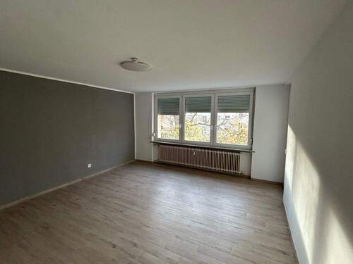 Wohnen - Etagenwohnung mit 77,00 m² in Erlangen zum Kaufen