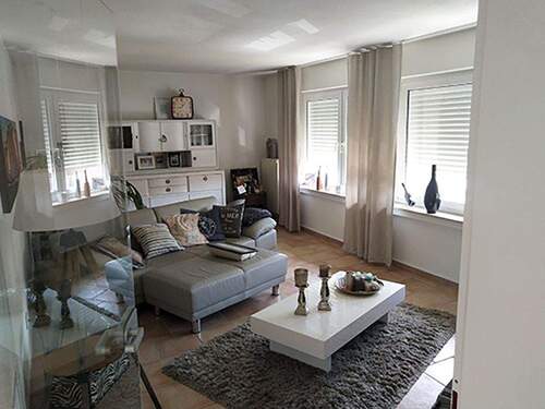 Wohnzimmer.jpg - Großzügiges rd. 90 m²-Appartement in ruhiger Wohnlage von Gronau – mit 2 Balkonen und Dachterrasse