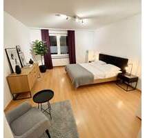 Freie sanierte 2-Zimmer-Wohnung im 4. OG Düsseldorf Flingern Nord (auf Lindenstraße) von privat