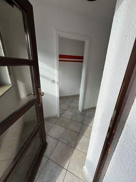 Eingang - 5 Zimmer Reihenmittelhaus in Ludwigshafen