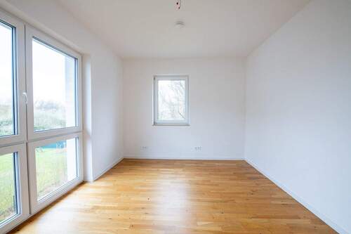 Zimmer 2 - Einfamilienhaus mit 178,10 m² in Blankenfelde-Mahlow zum Kaufen