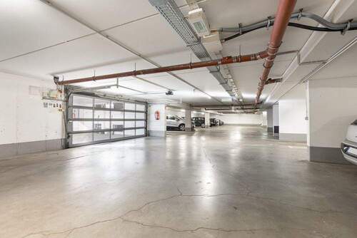Tiefgarage - 