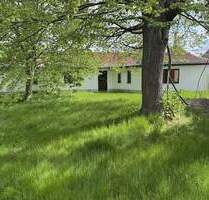 Einfamilienhaus im Bungalowstil in Ullersdorf zum Kauf | sanierungsbedürftig | mit Entwurfsplanung - Radeberg / Ullersdorf bei Radeberg