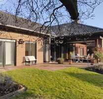 RESERVIERT!! Schicker, gepflegter Winkelbungalow mit Keller und Ausbaureserve – erstklassige Wohnlage in Epe - Gronau