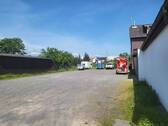 Schotterparkplatz - 