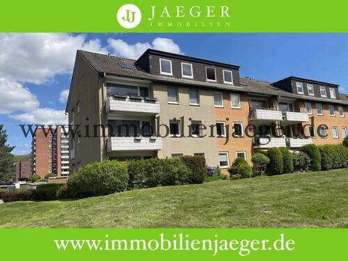 Haus Gartenseite - Fußnähe EKZ Farmsen - modernsierte Erdgeschoss-Wohnung mit Terrasse, Vollbad, Gäste-WC, 01.08.2026