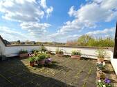 Dachterrasse - 4 Zimmer Etagenwohnung zum Kaufen in Krefeld