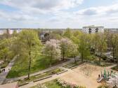 Blick in den Park - Etagenwohnung mit 138,00 m&sup2; in Krefeld zum Kaufen