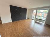 Wohnzimmer - Etagenwohnung mit 100,60 m² in Quickborn zur Miete