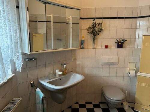 Bad Kind / Büro / Gäste - 