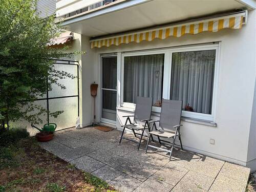 Terrasse mit hochwertiger Markise - 