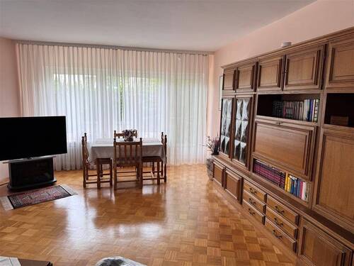 Wohnzimmerschrank kann übernommen werden - 