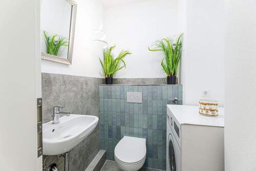 Separates WC mit WM-Anschluss - 