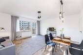Geräumiges Wohnzimmer - 3 Zimmer Etagenwohnung in Bamberg