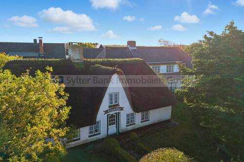 Außenbild - 1 Zimmer Mehrfamilienhaus, Wohnhaus in Sylt