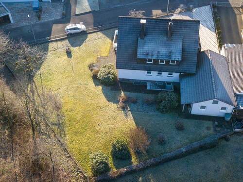 Vogelperspektive - 7 Zimmer Mehrfamilienhaus, Wohnhaus in Lorch-Waldhausen