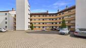 Außenansicht - 3-Zimmer-Wohnung mit Balkon, Tiefgarage und Entwicklungspotenzial in Stadtbergen