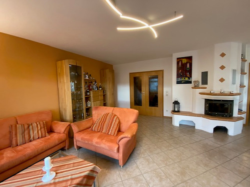 Wohnzimmer - Familienglück - Traumhaus in Gärtringen-Rohrau