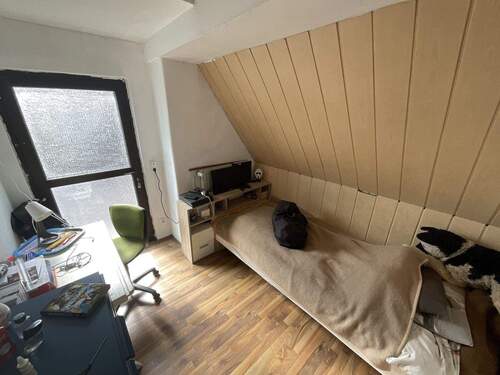 Zimmer 2 - 5 Zimmer Einfamilienhaus in Gräfendorf