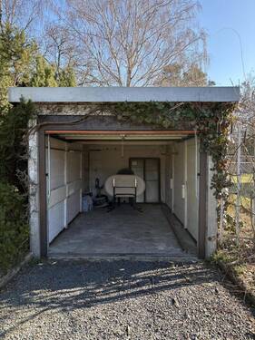 Garage - 
