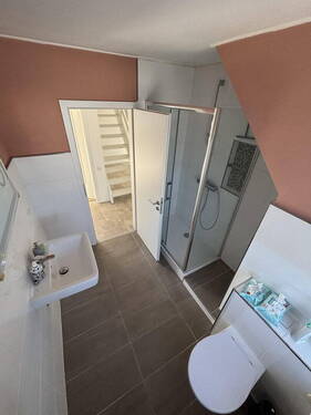 Wohnung Badezimmer 1 - 