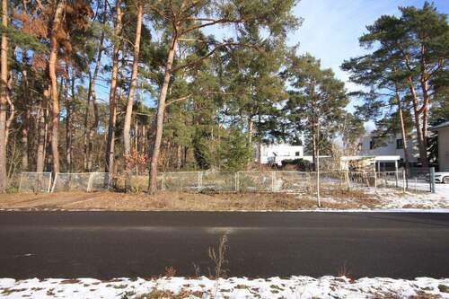 Grundstück - Wagnerallee - Zwischen Wald und See: Traumhaftes Baugrundstück in begehrter Wohnlage 'Kolonie am See'