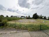 Baufeld/ Parkplatz - 