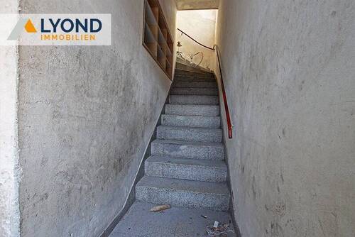 Eingang - 1 Zimmer Mehrfamilienhaus, Wohnhaus zum Kaufen in Dortmund