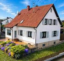 Charmantes Ein-bis Zweifamilienhaus mit schönem Garten, große Garage mit Anbau und Gartensauna! - Bad Rappenau Fürfeld