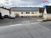 Parkplatz 1 - Hotel, Pension, Gasthof in Löhnberg zum Kaufen