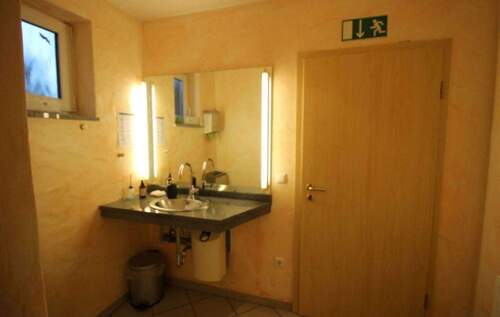 Toilettenbereich (2) - 
