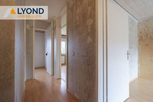 2. Wohnung Flur - 