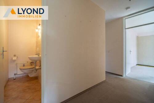 1. Wohnung Flur - Etagenwohnung mit 88,00 m&sup2; in Schwäbisch Hall zum Kaufen