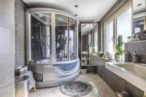 Badezimmer Obergeschoss (2) - 