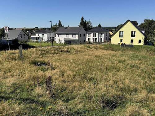 Impressionen - Grundstück zum Kaufen in Großröhrsdorf