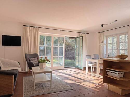 Wohn-Essbereich mit Terrasse - 