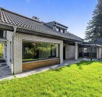 Großzügiges Ein- Zweifamilienhaus in ländlicher Grünlage - Remscheid Lüttringhausen