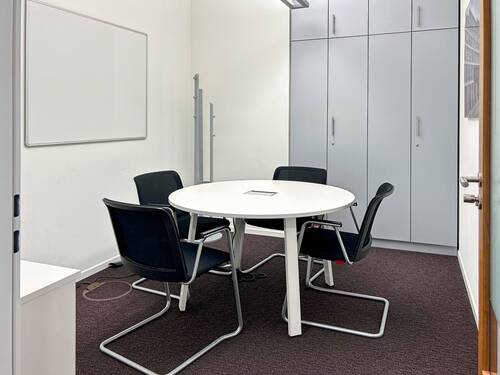 Besprechungsräume 1.jpg - Büro mit 10,00 m² in Köln zur Miete