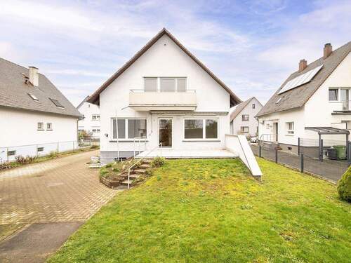 Rückansicht + Garten - 