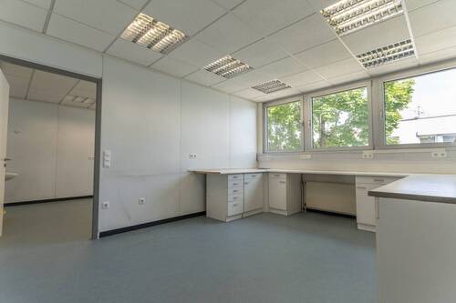 Weiteres Büro im OG - 